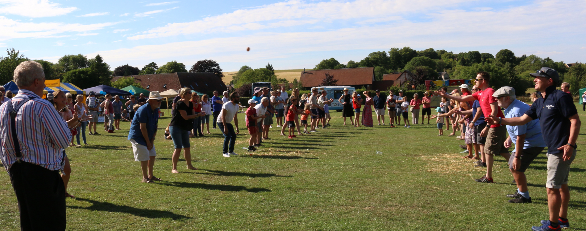 egg-throwing-at-the-barley-show 